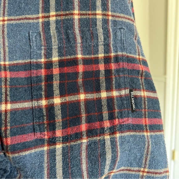 Billabong Coastline Flannel Button Up Stretch Long Sleeve Red Blue Shirt Men’s - Picture 3 of 7